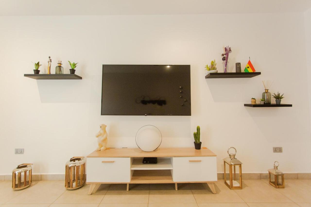 Accra Luxury Apartments @ Pine Court ภายนอก รูปภาพ